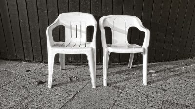 mobilier-jardin-plastique