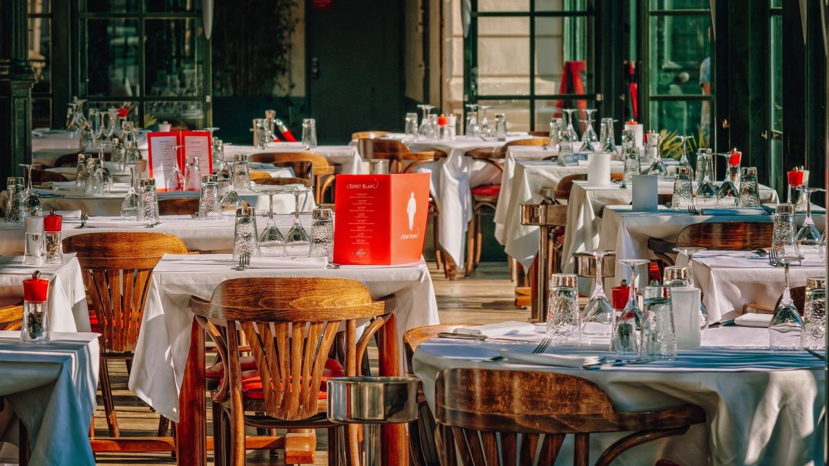 restaurant