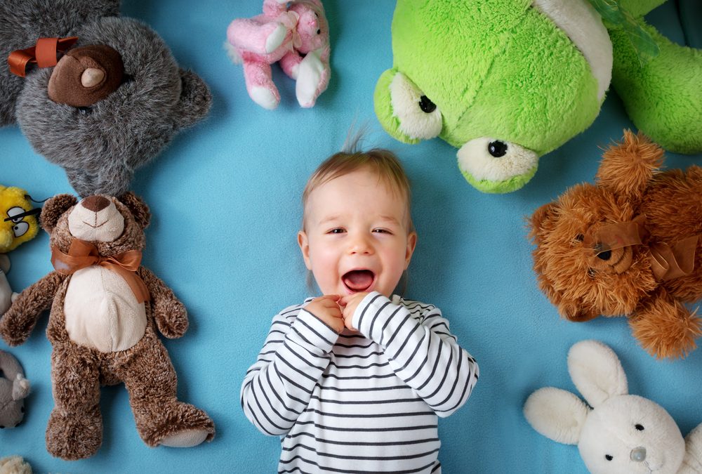 peluches-et-enfant