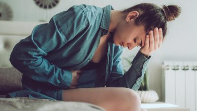 femme-douleur-règles