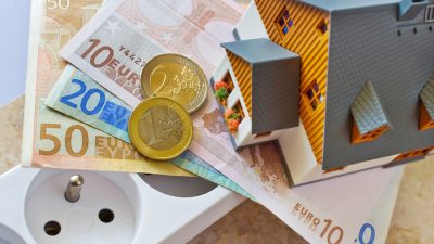 concept-fournisseur-elec-argent