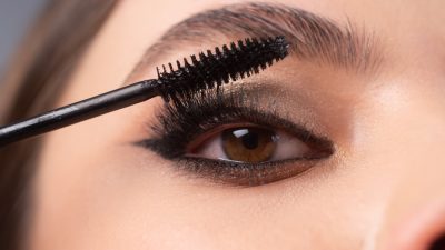pose-mascara-femme