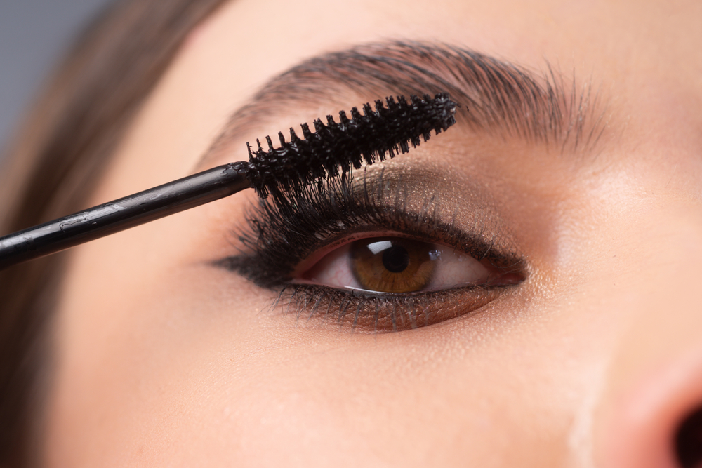 pose-mascara-femme