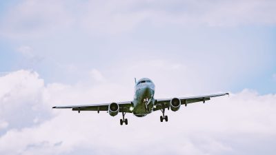 avion commercial